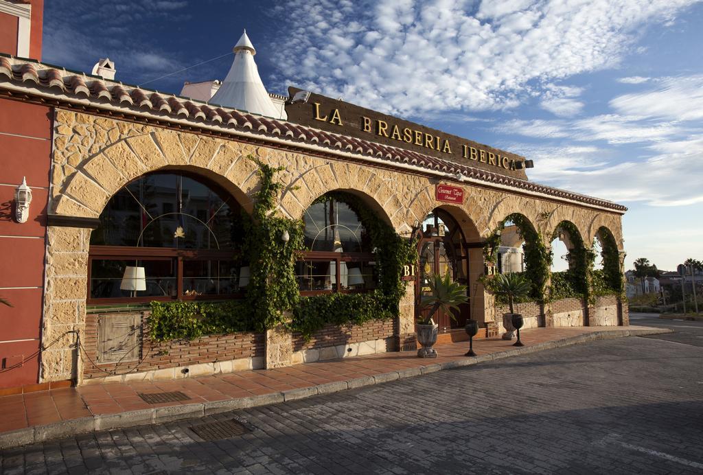 Los Arcos Nerja Exterior photo
